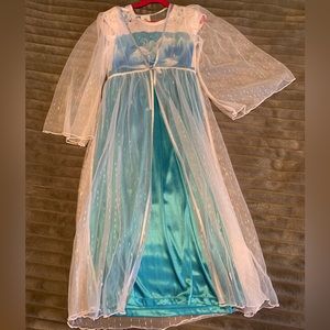 Peignoir nightgown set